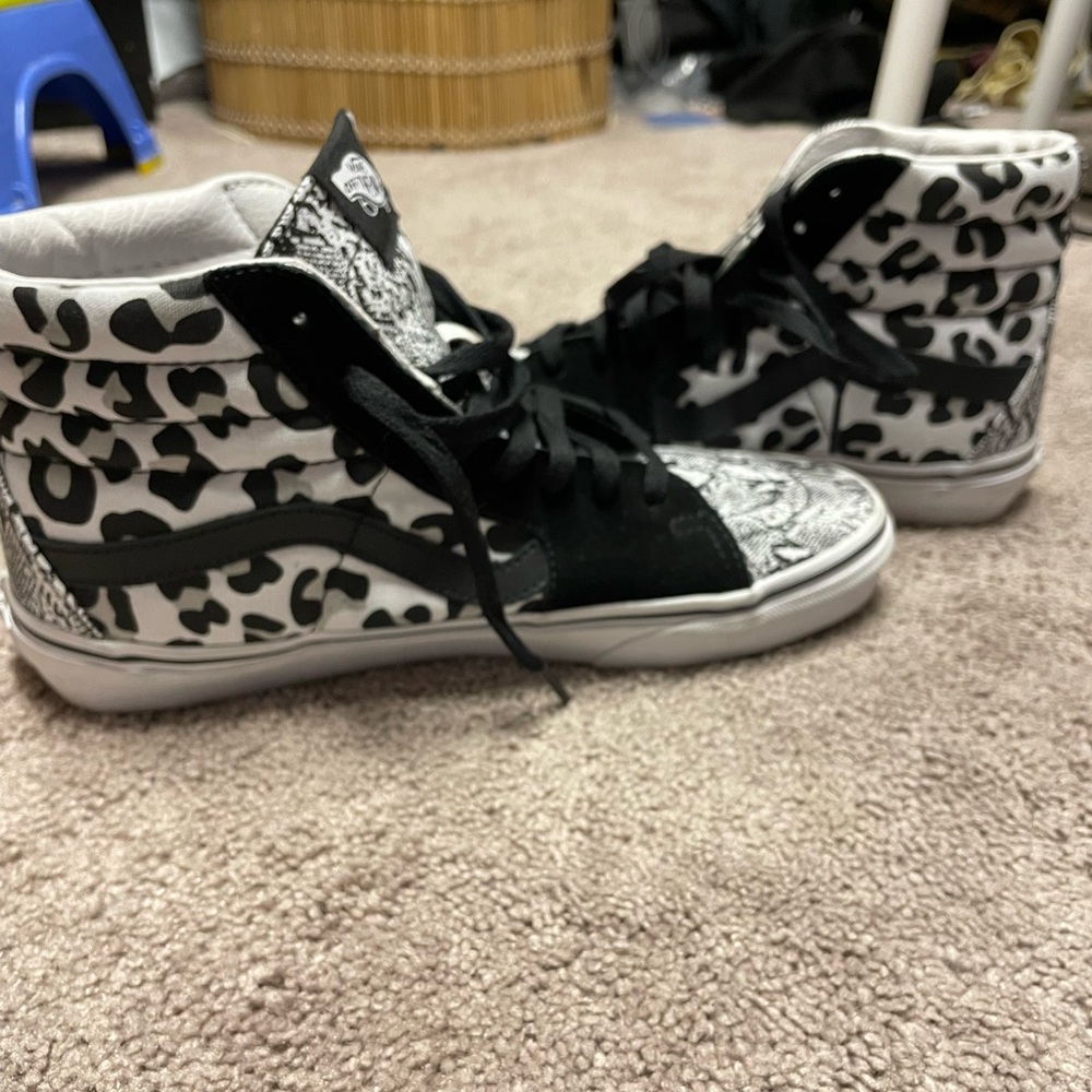 VANS US Women 8.5 US Men 7.0